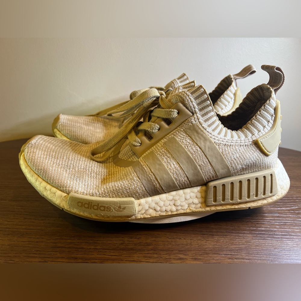 Men’s Adidas Boost Size 10